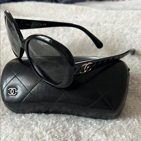 CHANEL Black Sunglasses with Quilted Case Chanel Sunglasses Quilted EMPTY Case + Outer Box + Dust  main image 4